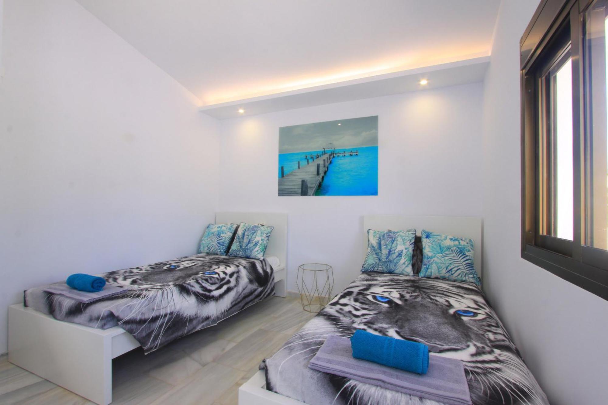 1108 Beachfront 2 Apartments With Roofterrace 80Mtrgt Beach 3 Pools Марбелья Экстерьер фото